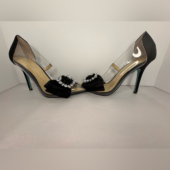 Betsey Johnson Clear Moxie Women's Shoes with Crystals
*See photos* - Picture 5 of 9